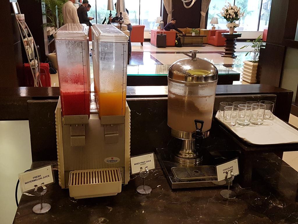 Country Inn & Suites By Radisson, Gurugram Sector 12 Γκουργκάον Εξωτερικό φωτογραφία