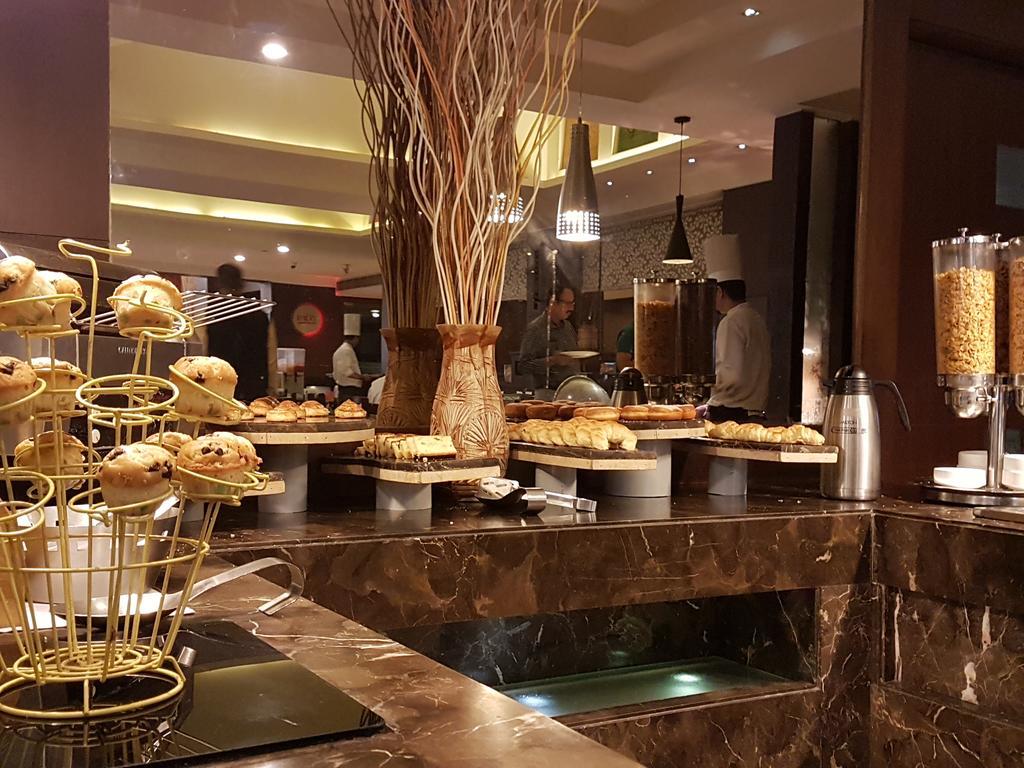 Country Inn & Suites By Radisson, Gurugram Sector 12 Γκουργκάον Εξωτερικό φωτογραφία