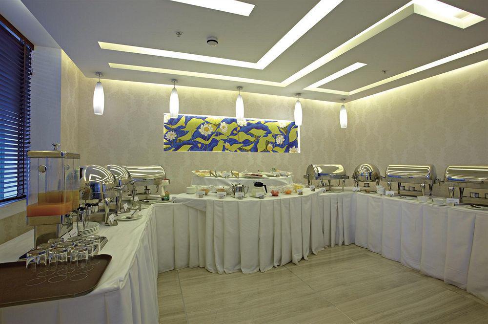 Country Inn & Suites By Radisson, Gurugram Sector 12 Γκουργκάον Εξωτερικό φωτογραφία