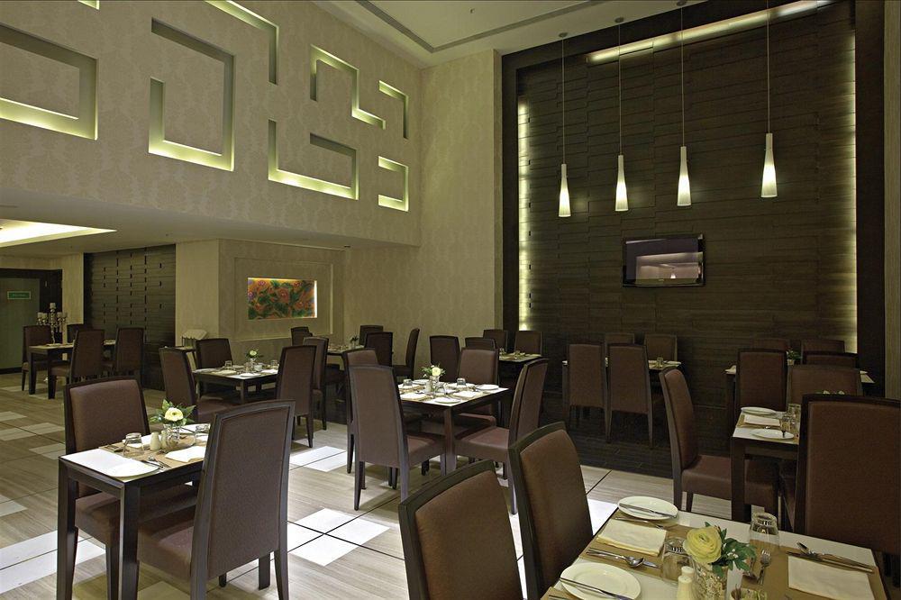Country Inn & Suites By Radisson, Gurugram Sector 12 Γκουργκάον Εξωτερικό φωτογραφία